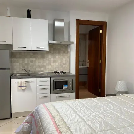 Mazzini Apartment *